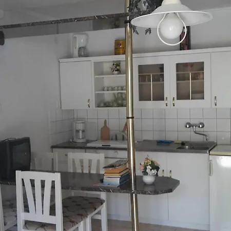 شقة Takacs Apartman إيغال